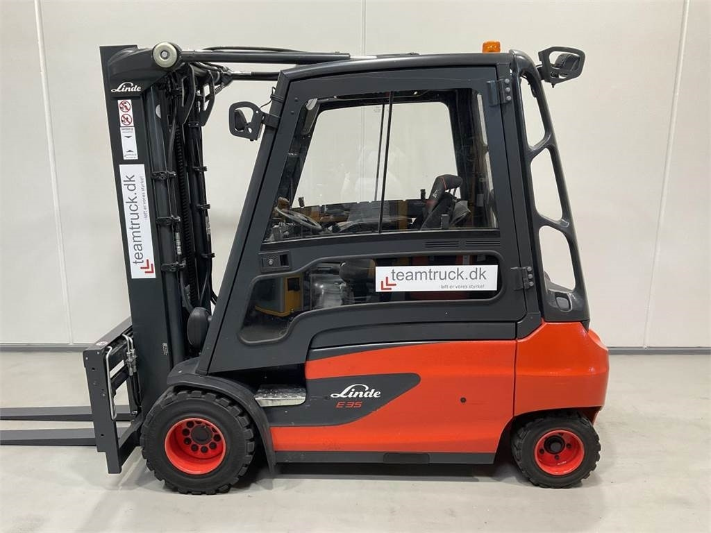 Linde E35L-01 - Empilhador elétrico: foto 3 Linde E35L-01 - Empilhador elétrico: foto 3