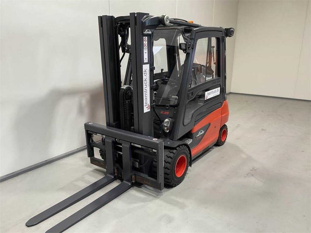 Linde E35L-01 - Empilhador elétrico: foto 4 Linde E35L-01 - Empilhador elétrico: foto 4