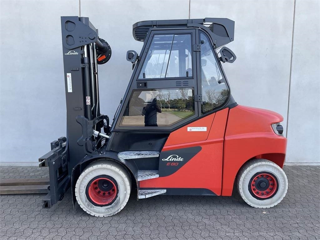 Linde E80-01/900 - Empilhador elétrico: foto 3 Linde E80-01/900 - Empilhador elétrico: foto 3