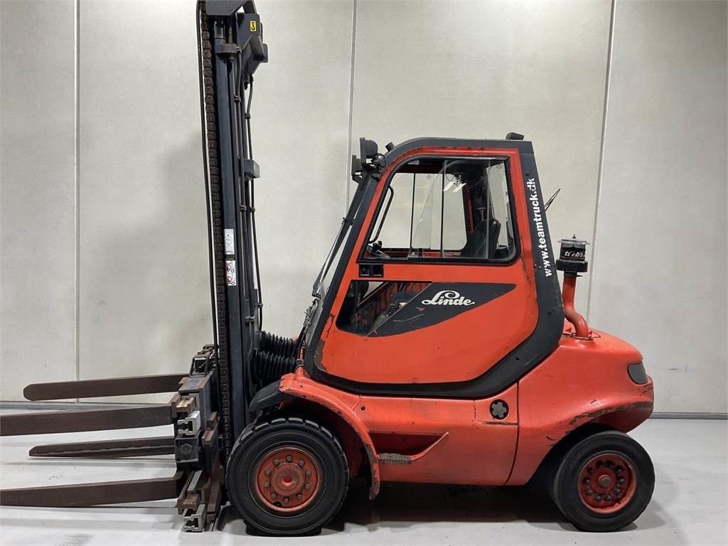 Linde H40D-04 - Empilhador a diesel: foto 3 Linde H40D-04 - Empilhador a diesel: foto 3