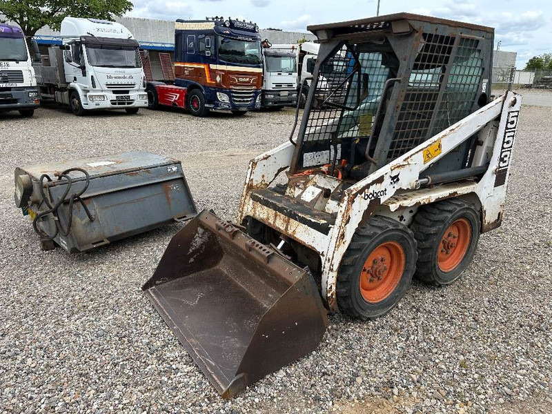 Bobcat 553 - Mini pá carregadora: foto 1 Bobcat 553 - Mini pá carregadora: foto 1