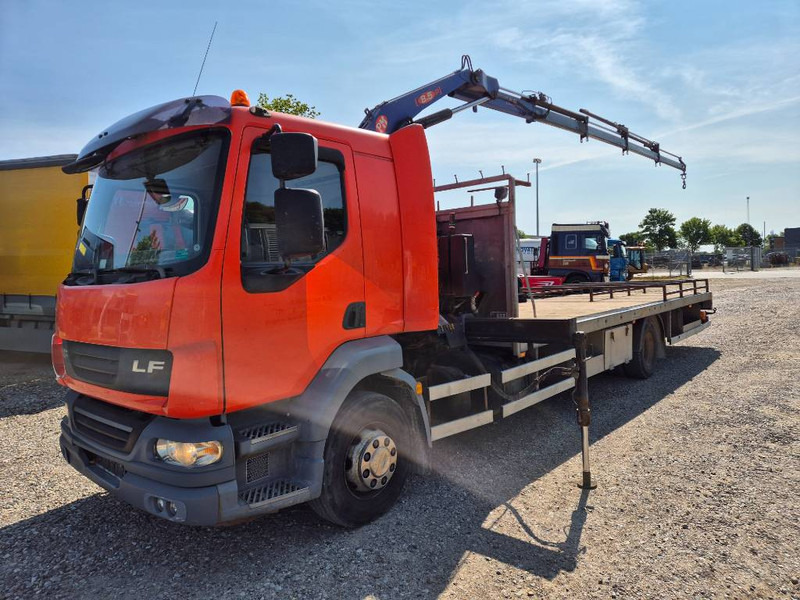DAF LF 55.250 // Crane PM 8,5 Radio controlled// - Camião grua: foto 1 DAF LF 55.250 // Crane PM 8,5 Radio controlled// - Camião grua: foto 1