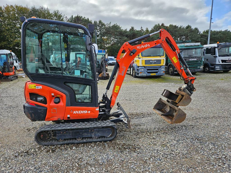 Kubota KX 19-4 //Tiltman // 3 buckets - Mini escavadeira: foto 5 Kubota KX 19-4 //Tiltman // 3 buckets - Mini escavadeira: foto 5