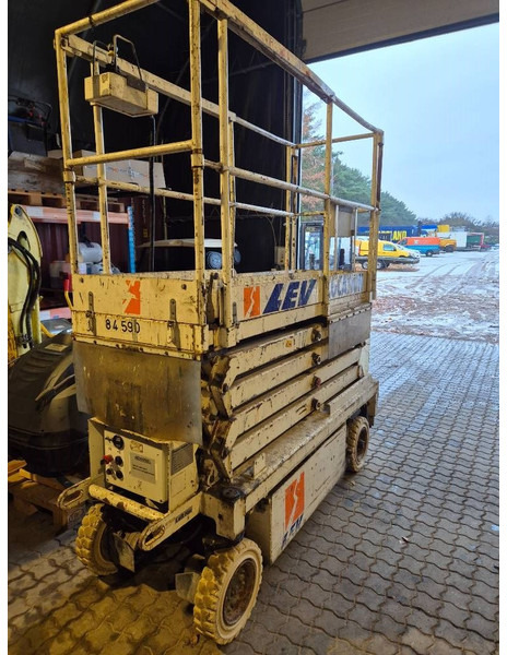 Pinguely Haulotte H800E // 2 personers - Plataforma de Tijera/ Plataforma de tesoura: foto 2 Pinguely Haulotte H800E // 2 personers - Plataforma de Tijera/ Plataforma de tesoura: foto 2