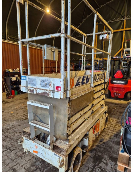 Pinguely Haulotte H800E // 2 personers - Plataforma de Tijera/ Plataforma de tesoura: foto 4 Pinguely Haulotte H800E // 2 personers - Plataforma de Tijera/ Plataforma de tesoura: foto 4