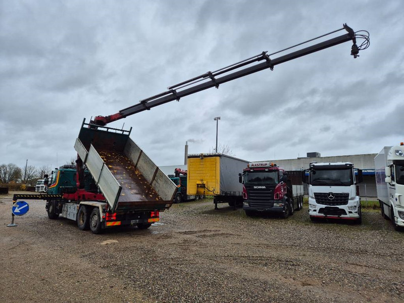 Scania P450 6x2/4 // HMF 2620 K5 // 3-way tip - Camião grua: foto 4 Scania P450 6x2/4 // HMF 2620 K5 // 3-way tip - Camião grua: foto 4
