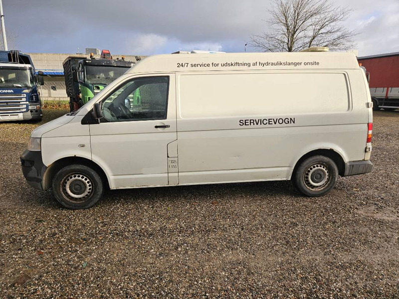 Volkswagen Transporter 1,9 TDi 102 hp - Carrinha de contentor: foto 2 Volkswagen Transporter 1,9 TDi 102 hp - Carrinha de contentor: foto 2