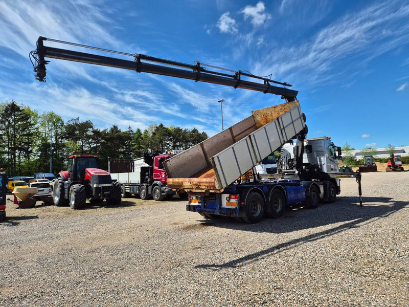 Locação financeira de Volvo FH 460 8x2/4 //Hiab 166 E-4// 3 way tip Volvo FH 460 8x2/4 //Hiab 166 E-4// 3 way tip: foto 6