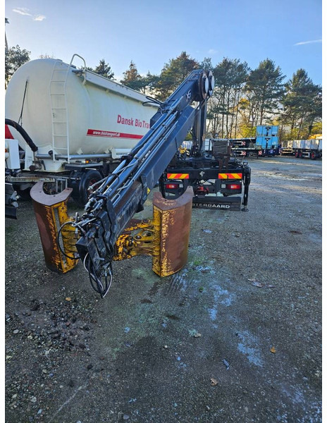 Volvo HIAB 166 E-4 Hipro - Camião grua: foto 1 Volvo HIAB 166 E-4 Hipro - Camião grua: foto 1