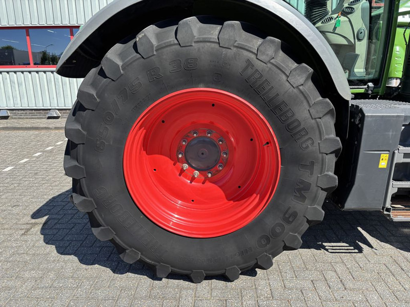 Trator Fendt 724 S4 Profi Plus: foto 8