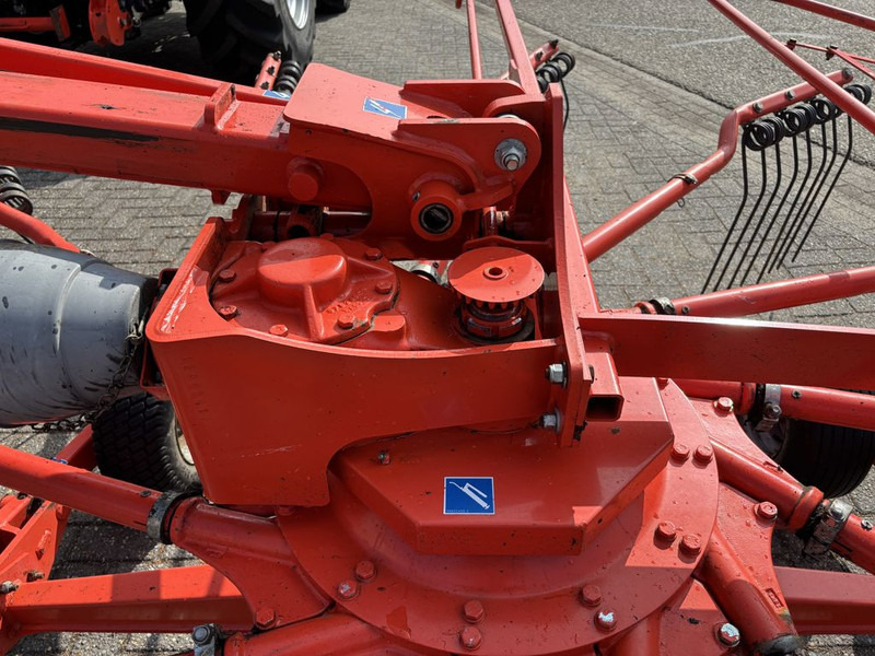Locação financeira de Kuhn GA8121 Cirkelhark Kuhn GA8121 Cirkelhark: foto 15