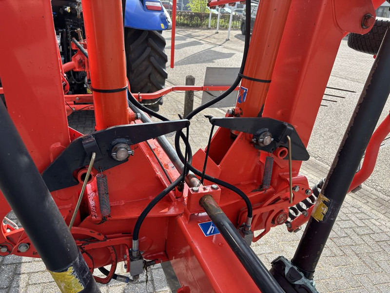 Locação financeira de Kuhn GA8121 Cirkelhark Kuhn GA8121 Cirkelhark: foto 6
