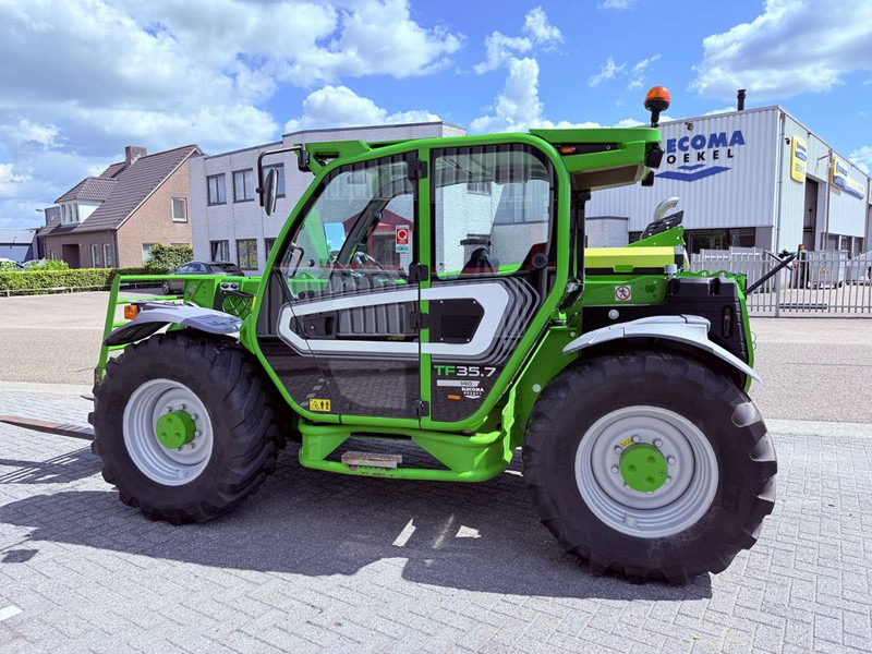 Merlo TF35.7-140 Telehandler - Empilhador telescópico: foto 5 Merlo TF35.7-140 Telehandler - Empilhador telescópico: foto 5