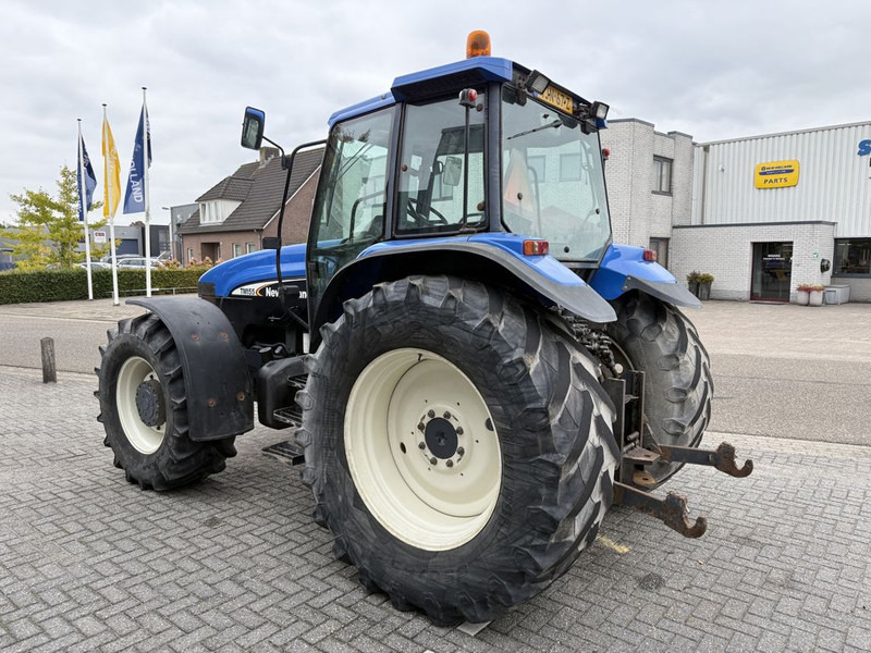 New Holland 8360 Range Command - Trator: foto 2 New Holland 8360 Range Command - Trator: foto 2