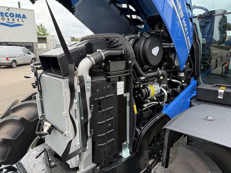 Trator novo New Holland T6.145 AC STAGE V: foto 8