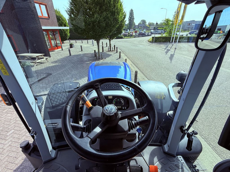 Trator New Holland T7.245 AC STAGE V: foto 18
