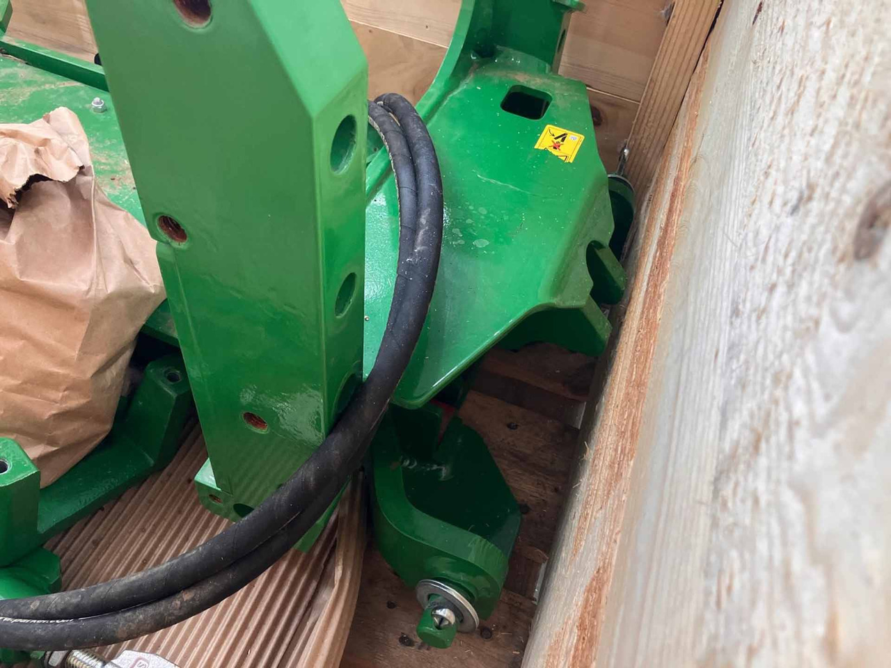 Used John Deere 8R Pick Up Hitch - Equipamento: foto 5 Used John Deere 8R Pick Up Hitch - Equipamento: foto 5