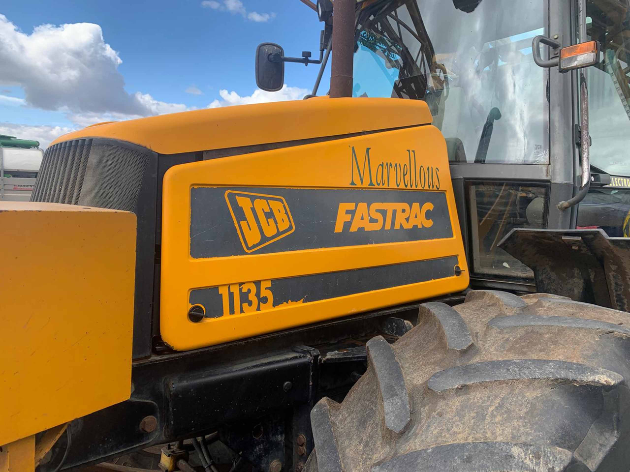 Locação financeira de  JCB 1135 Fast and Knight 24MTR Demount Sprayer JCB 1135 Fast and Knight 24MTR Demount Sprayer: foto 18