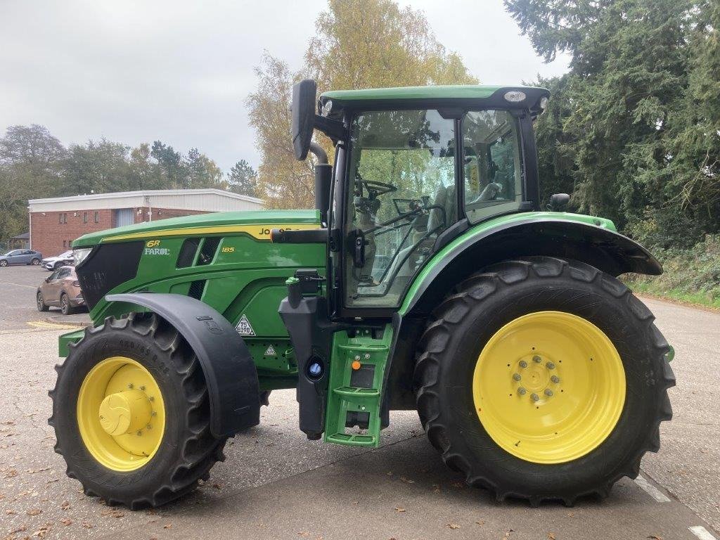 JOHN DEERE 6R 185 - Trator: foto 2 JOHN DEERE 6R 185 - Trator: foto 2