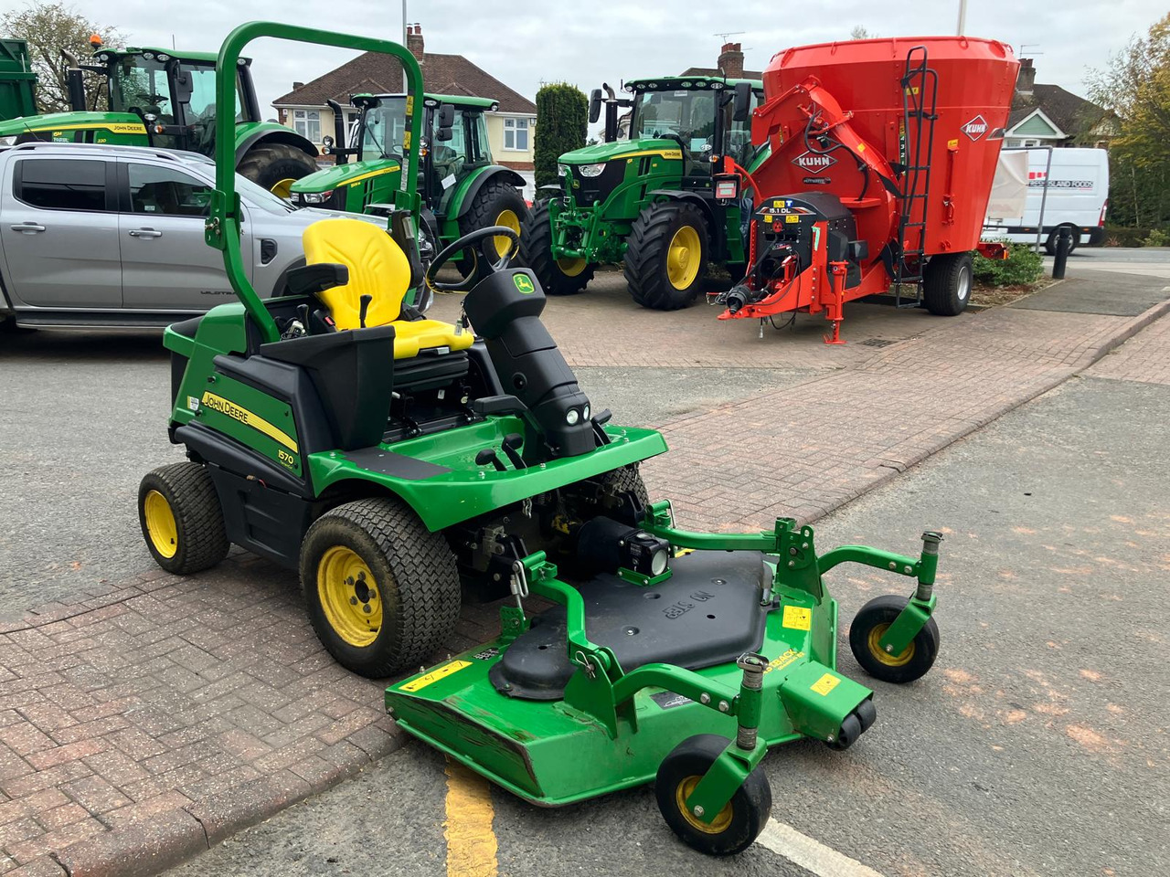 Johjn Deere 1570 Out front mower - Cortador de grama: foto 3 Johjn Deere 1570 Out front mower - Cortador de grama: foto 3