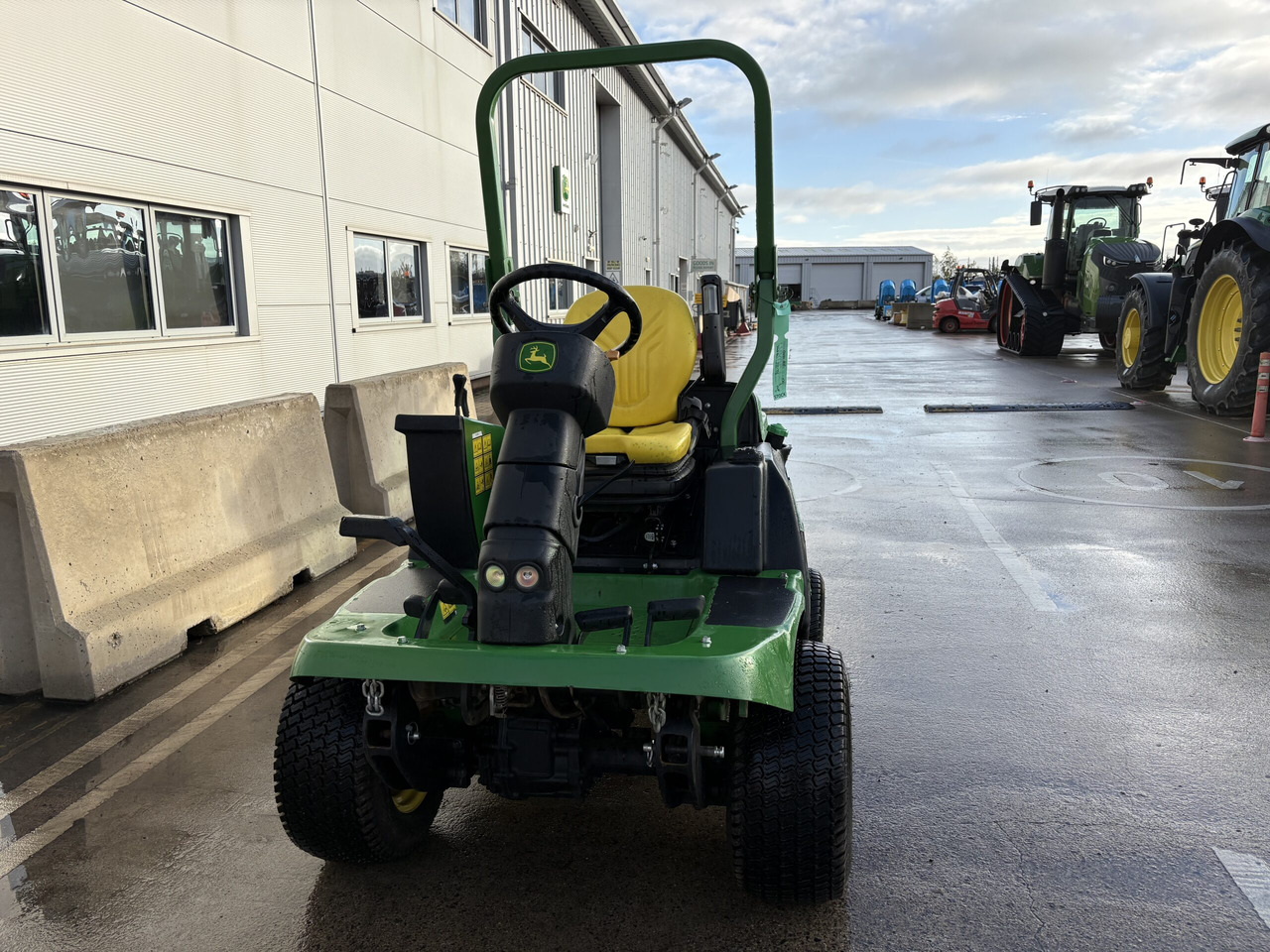John Deere 1570 Power Unit - Cortador de grama: foto 2 John Deere 1570 Power Unit - Cortador de grama: foto 2