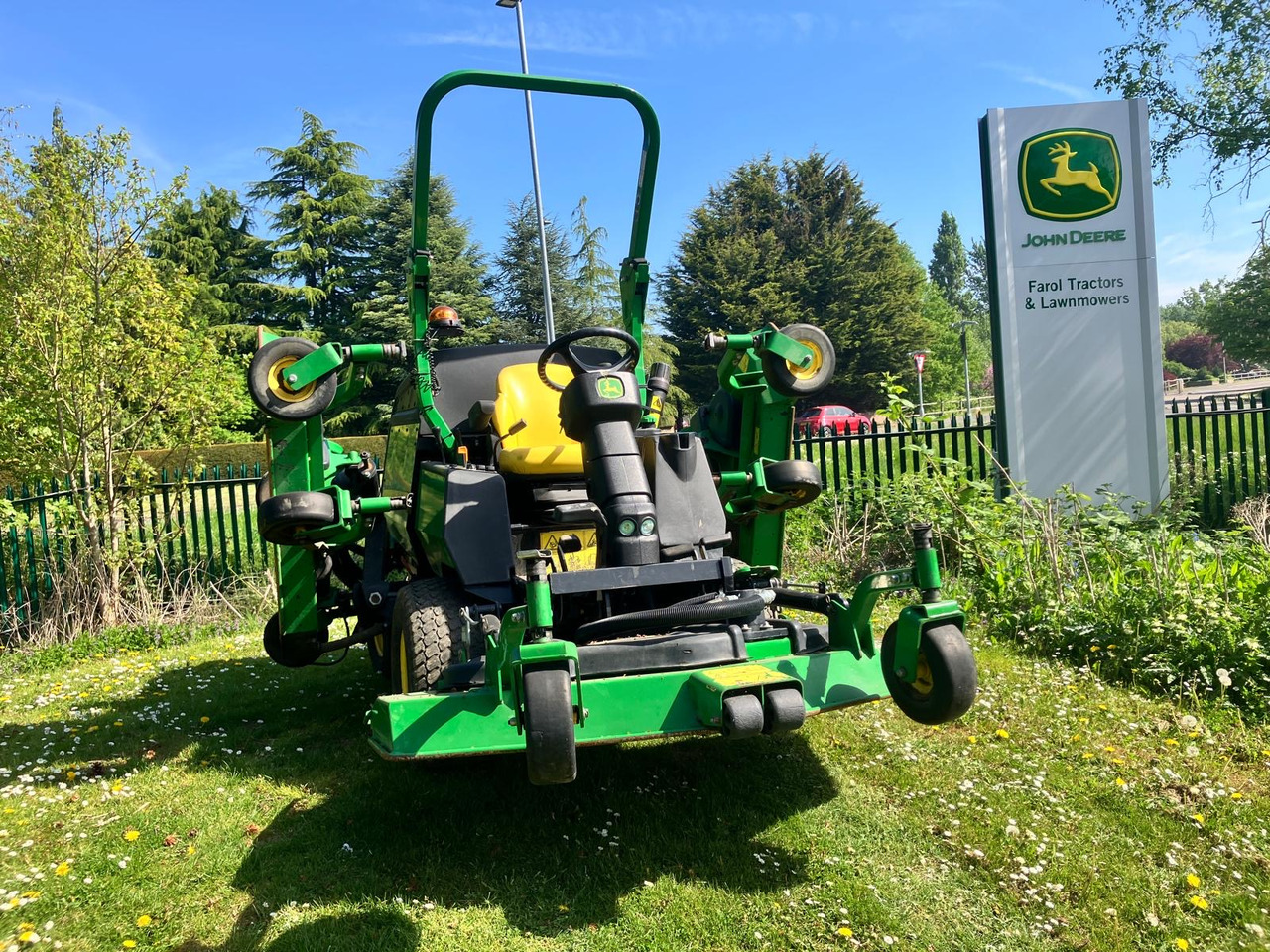 John Deere 1600T Wide Area Mower - Cortador de grama: foto 2 John Deere 1600T Wide Area Mower - Cortador de grama: foto 2