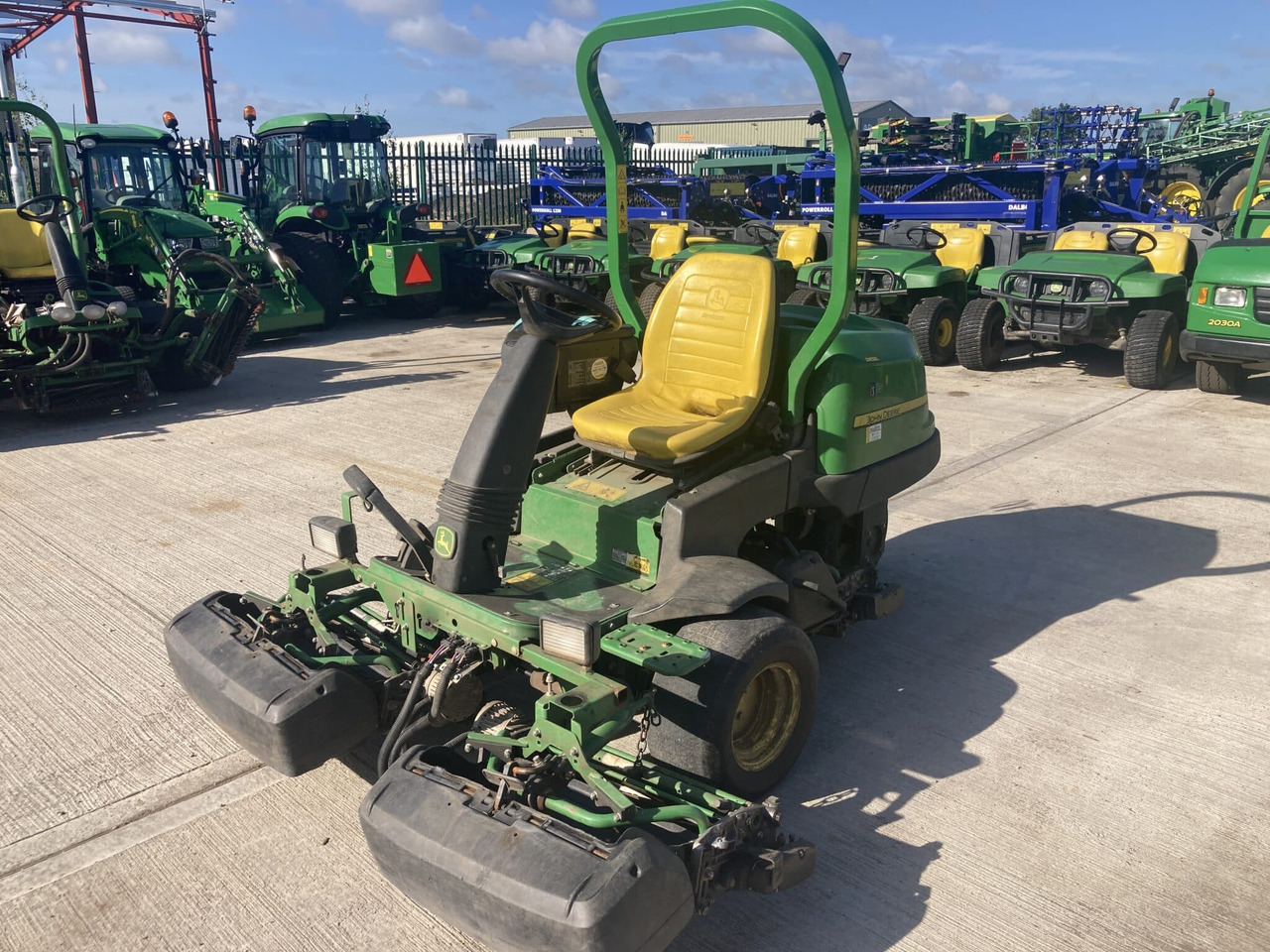 John Deere 2500EH greens triple mower - Cortador de grama: foto 1 John Deere 2500EH greens triple mower - Cortador de grama: foto 1