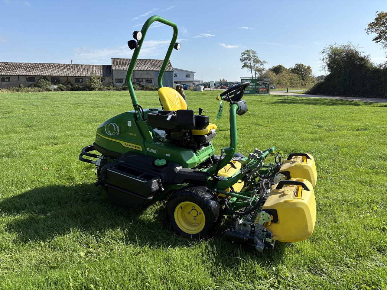 John Deere 2750E Triple Mower - Cortador de grama: foto 3 John Deere 2750E Triple Mower - Cortador de grama: foto 3
