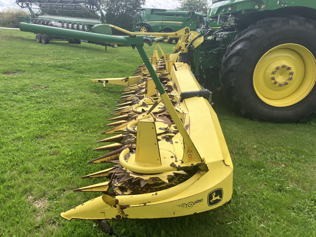 John Deere 390 Plus - Plataforma para colher milho: foto 3 John Deere 390 Plus - Plataforma para colher milho: foto 3