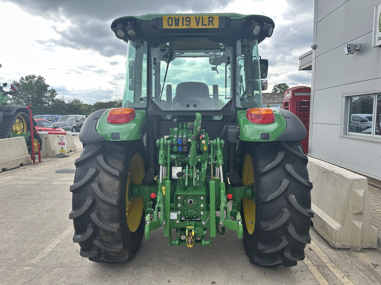 John Deere 5090M - Trator: foto 4 John Deere 5090M - Trator: foto 4
