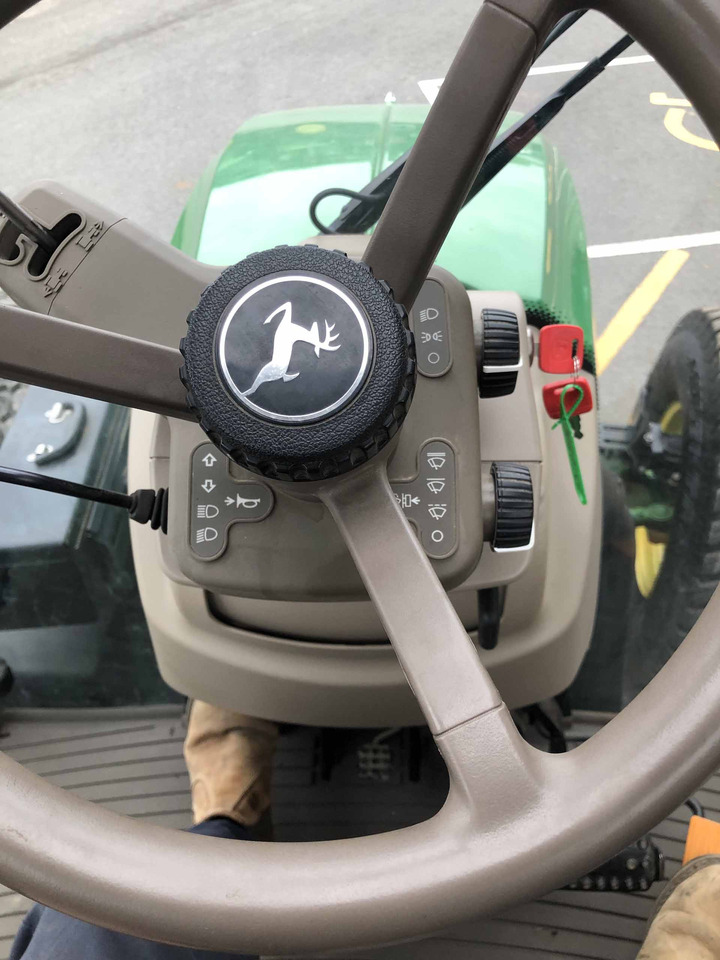 John Deere 5100R - Trator: foto 5 John Deere 5100R - Trator: foto 5