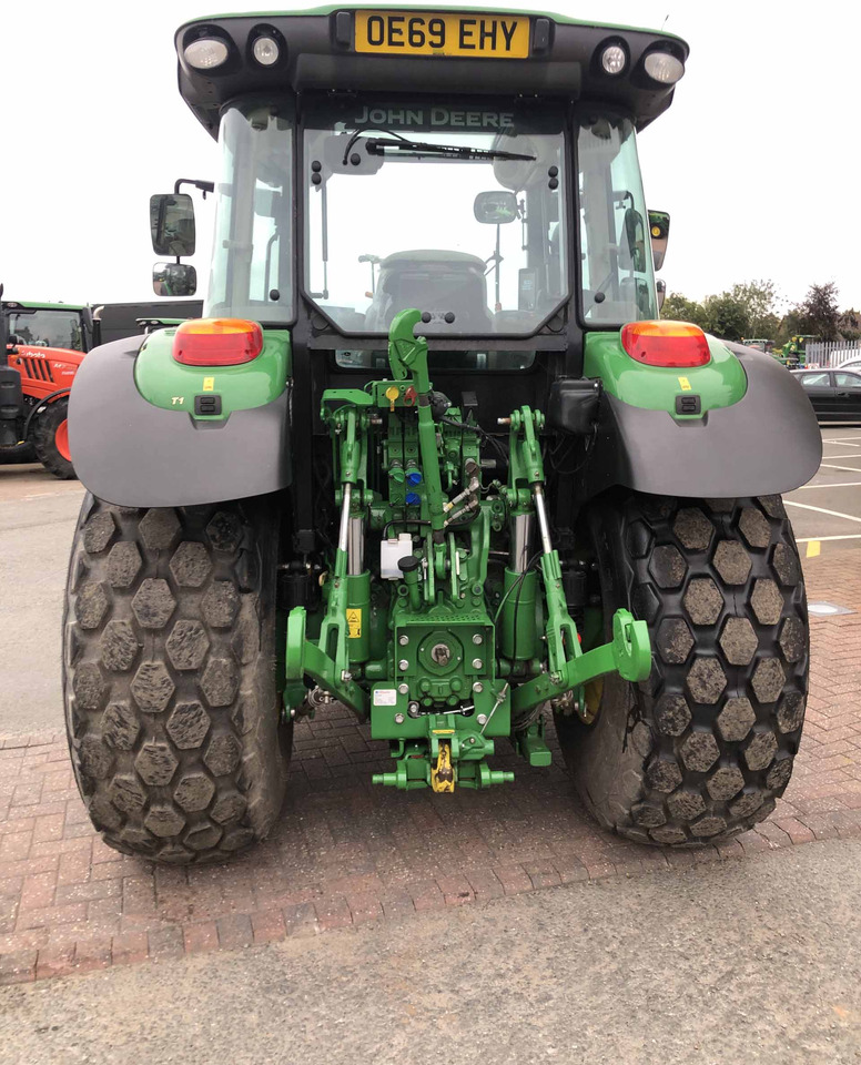 John Deere 5100R - Trator: foto 3 John Deere 5100R - Trator: foto 3