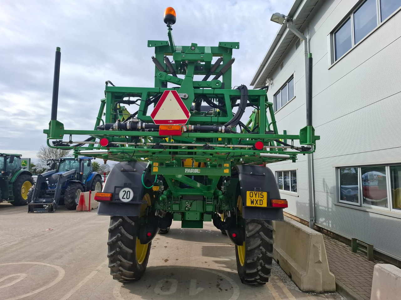John Deere 5430 - Pulverizador agricola: foto 5 John Deere 5430 - Pulverizador agricola: foto 5