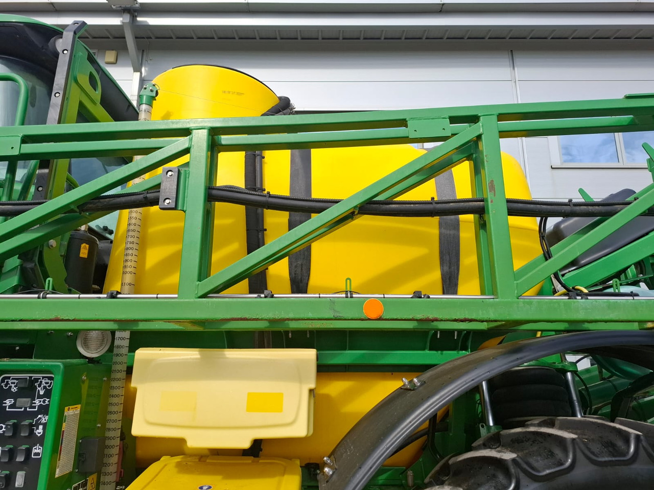 Pulverizador agricola John Deere 5430: foto 13