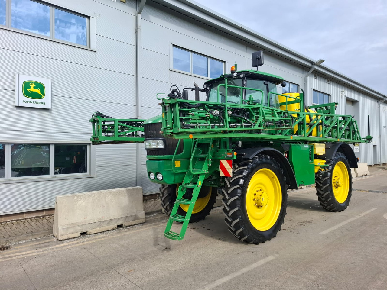 John Deere 5430 - Pulverizador agricola: foto 1 John Deere 5430 - Pulverizador agricola: foto 1
