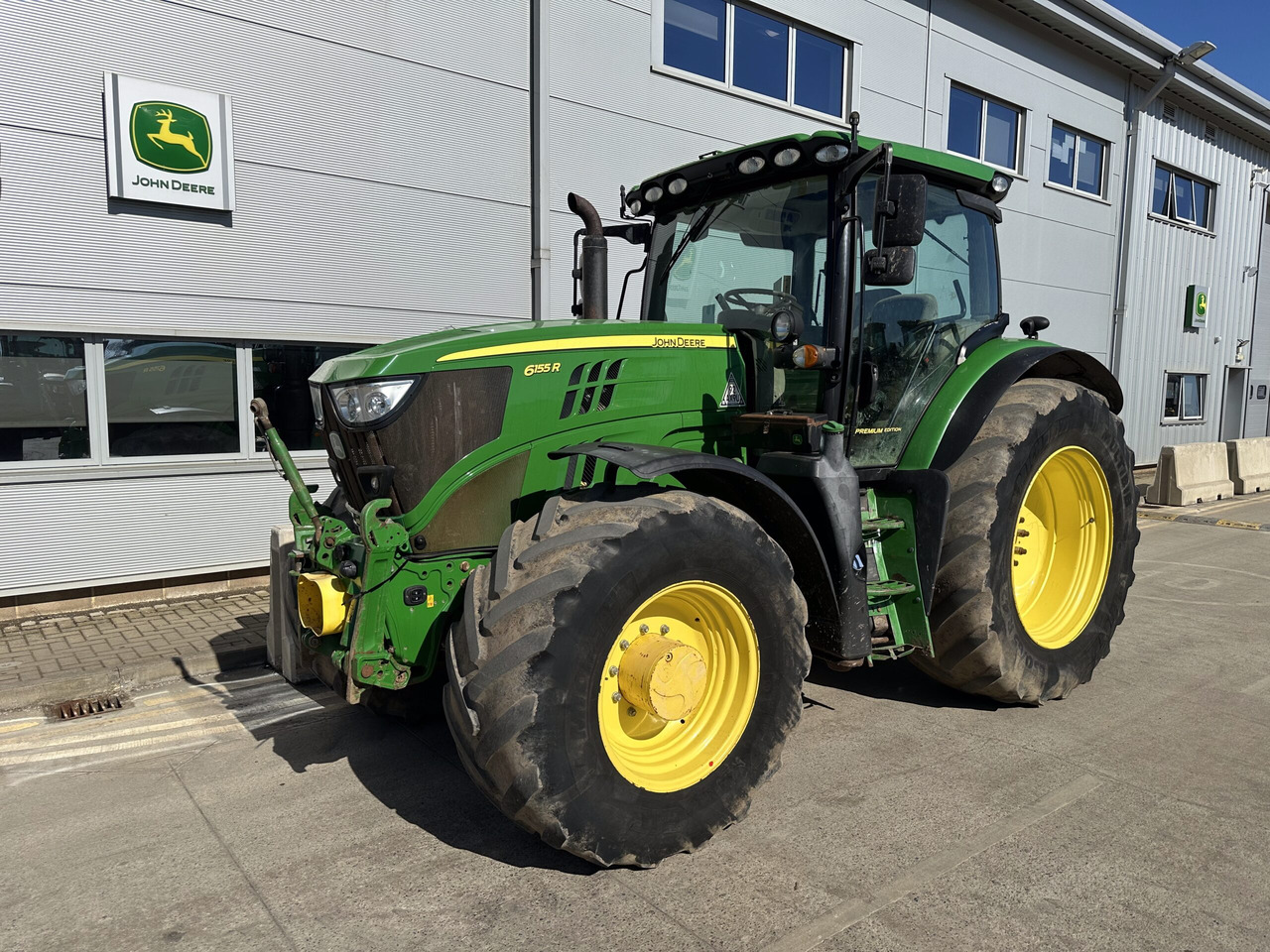 John Deere 6155R - Trator: foto 1 John Deere 6155R - Trator: foto 1