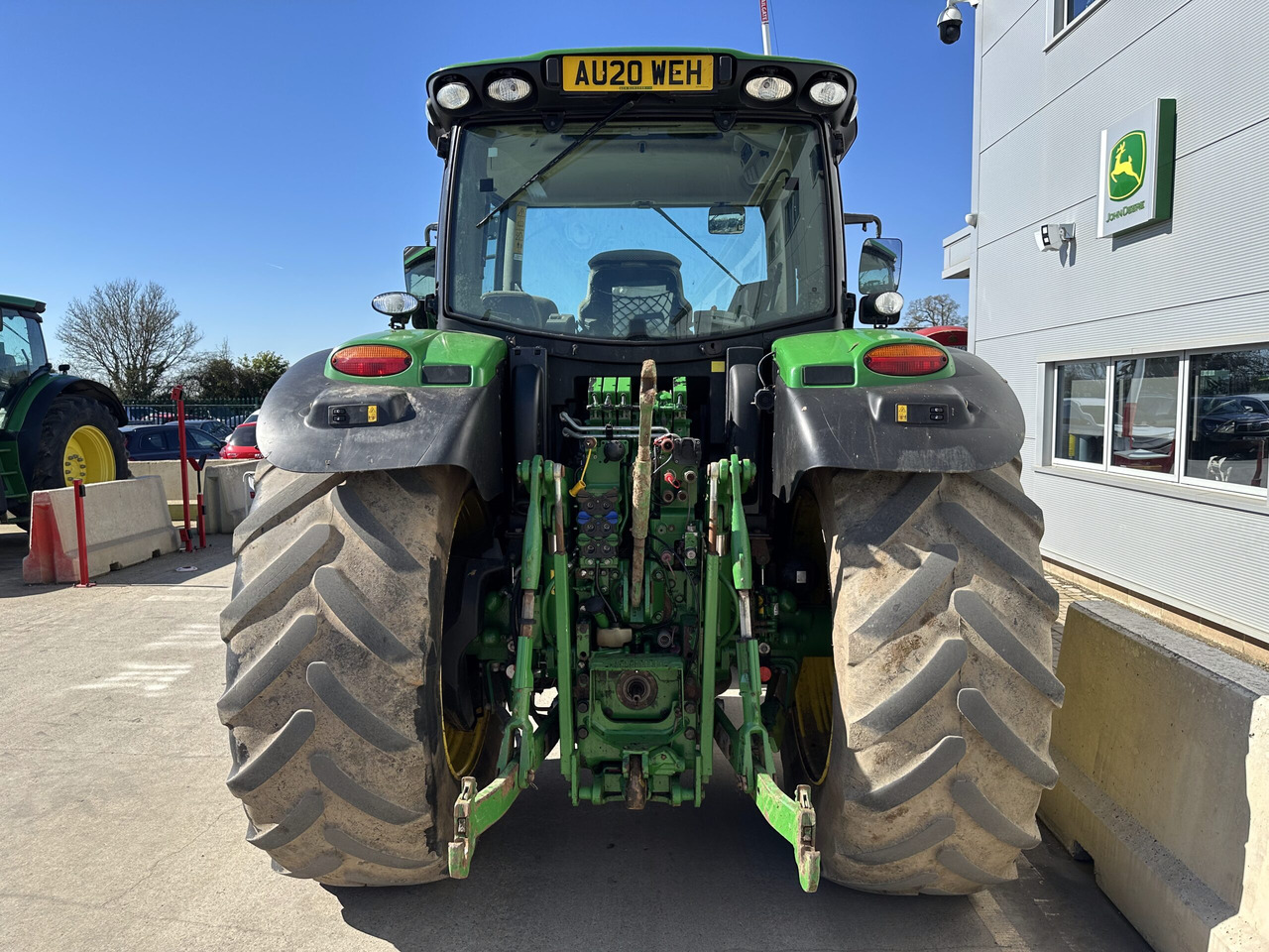 John Deere 6155R - Trator: foto 3 John Deere 6155R - Trator: foto 3