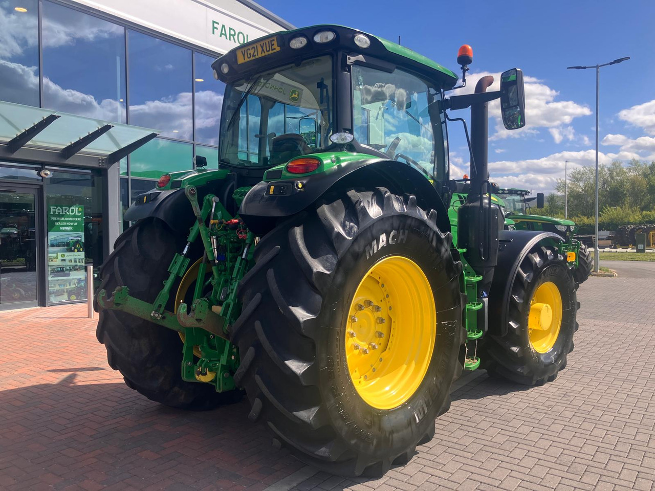 John Deere 6195R - Trator: foto 4 John Deere 6195R - Trator: foto 4
