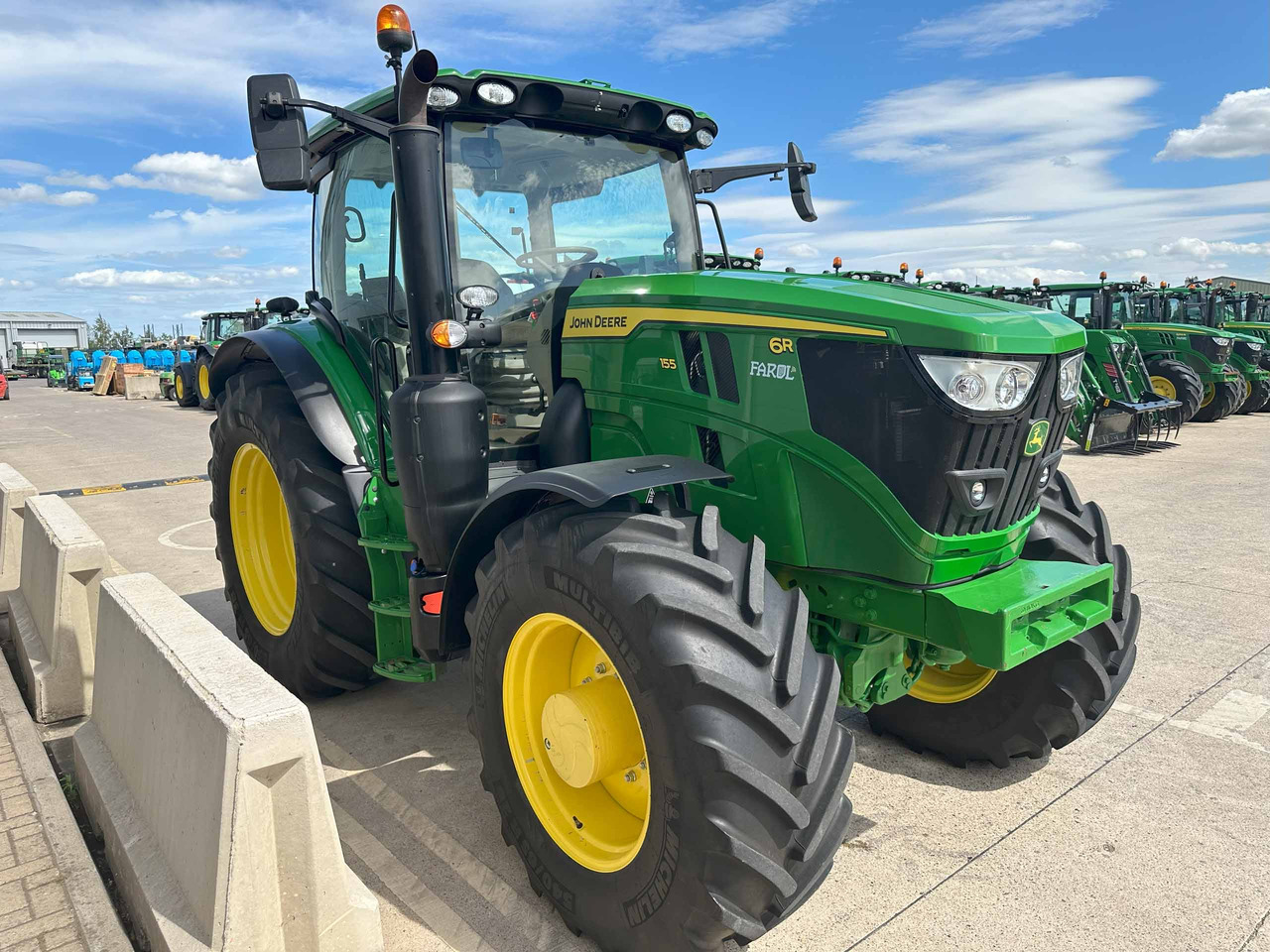 John Deere 6R 155 - Trator: foto 1 John Deere 6R 155 - Trator: foto 1