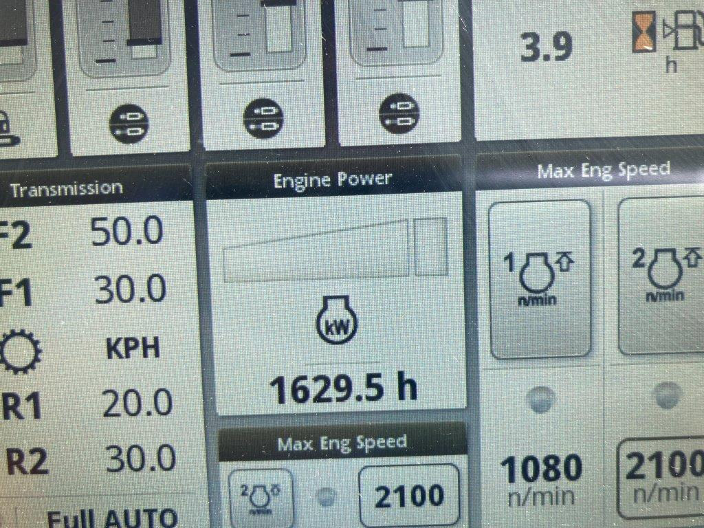 John Deere 6R 215 - Trator: foto 2 John Deere 6R 215 - Trator: foto 2