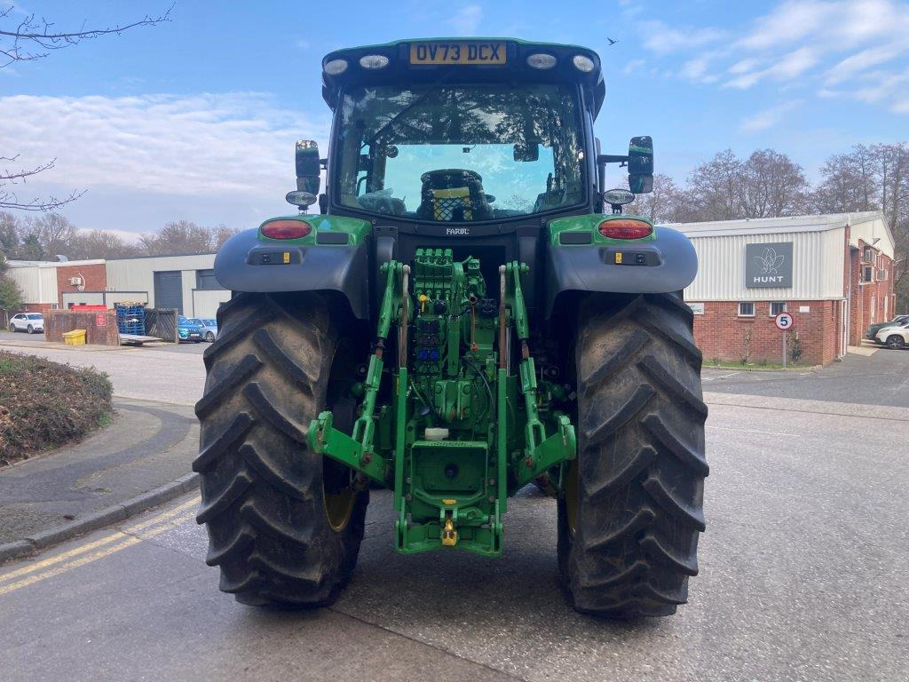 John Deere 6R 215 - Trator: foto 4 John Deere 6R 215 - Trator: foto 4