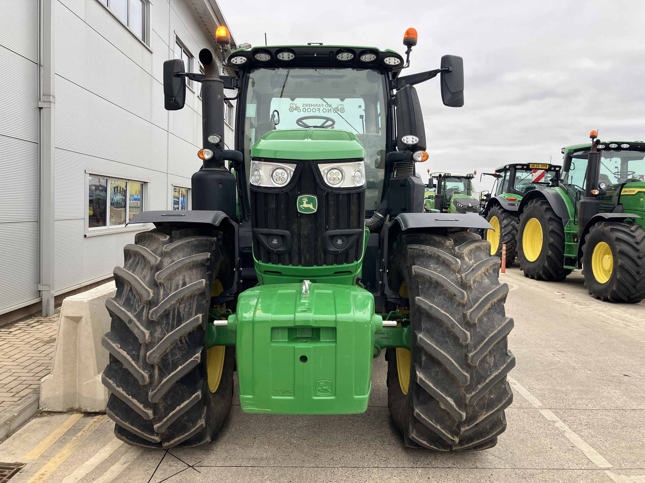 Trator John Deere 6R 250: foto 7
