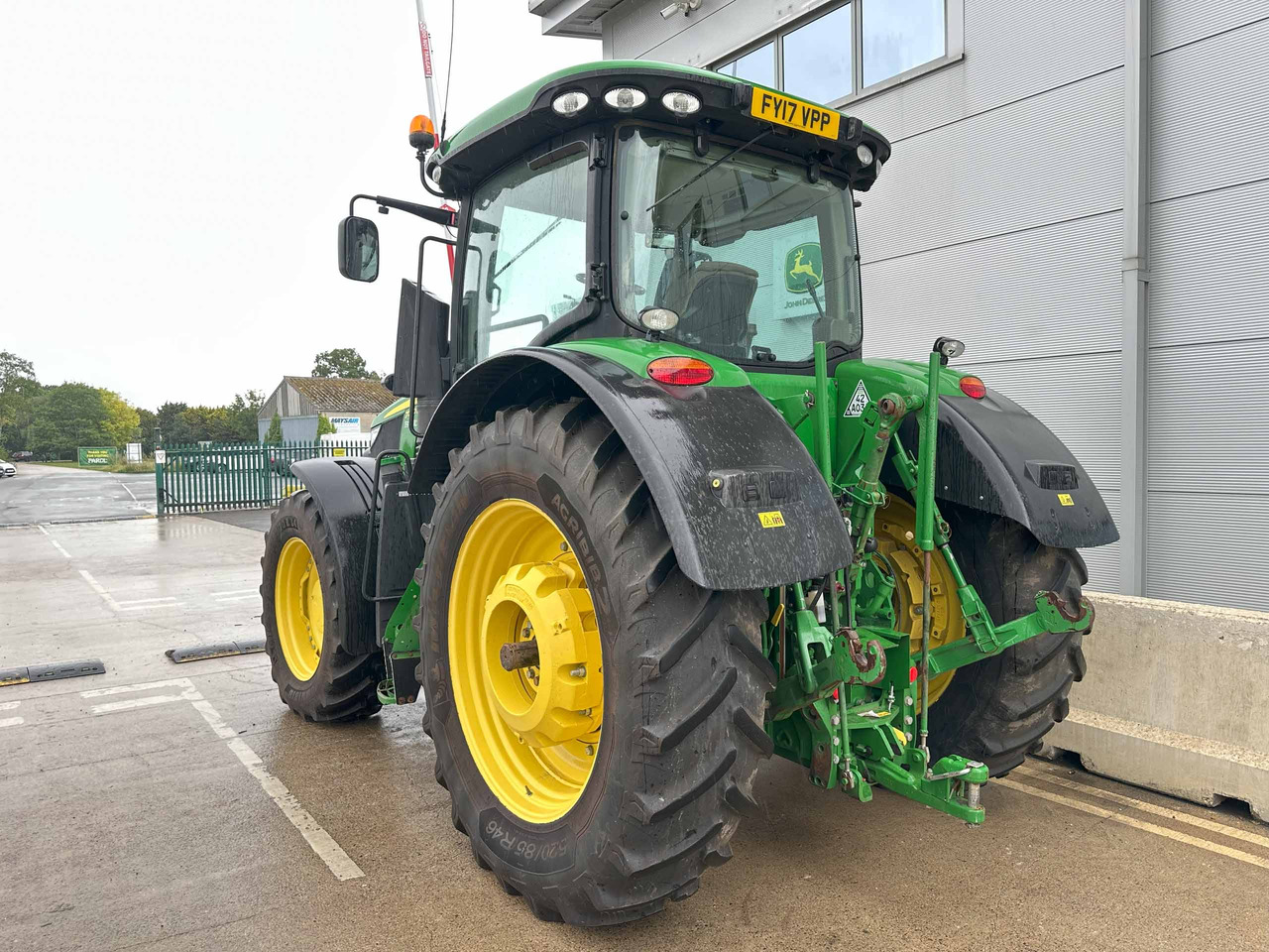 John Deere 7230R - Trator: foto 3 John Deere 7230R - Trator: foto 3