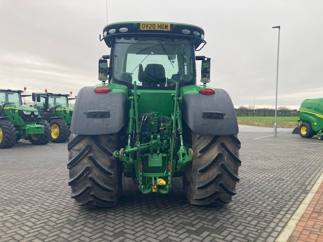 John Deere 7310R - Trator: foto 5 John Deere 7310R - Trator: foto 5