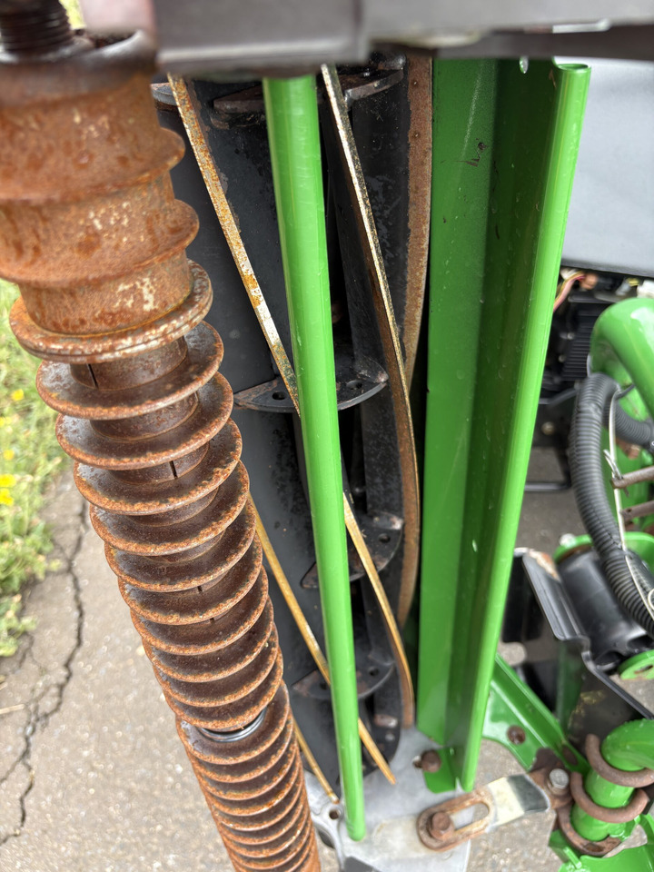 Cortador de grama John Deere 7500AE Fairway Mower: foto 6