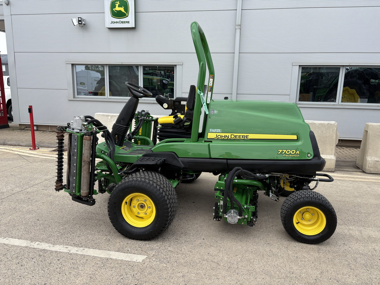 John Deere 7700A Fairway Mower - Cortador de grama: foto 1 John Deere 7700A Fairway Mower - Cortador de grama: foto 1