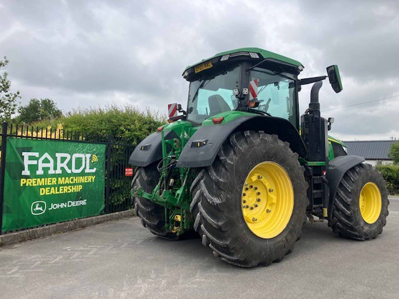 John Deere 7R 350 - Trator: foto 3 John Deere 7R 350 - Trator: foto 3