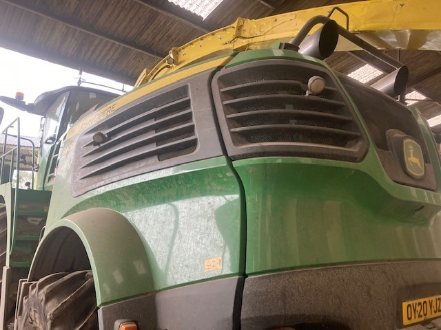 John Deere 9900 - Picadora de forragem automotriz: foto 5 John Deere 9900 - Picadora de forragem automotriz: foto 5