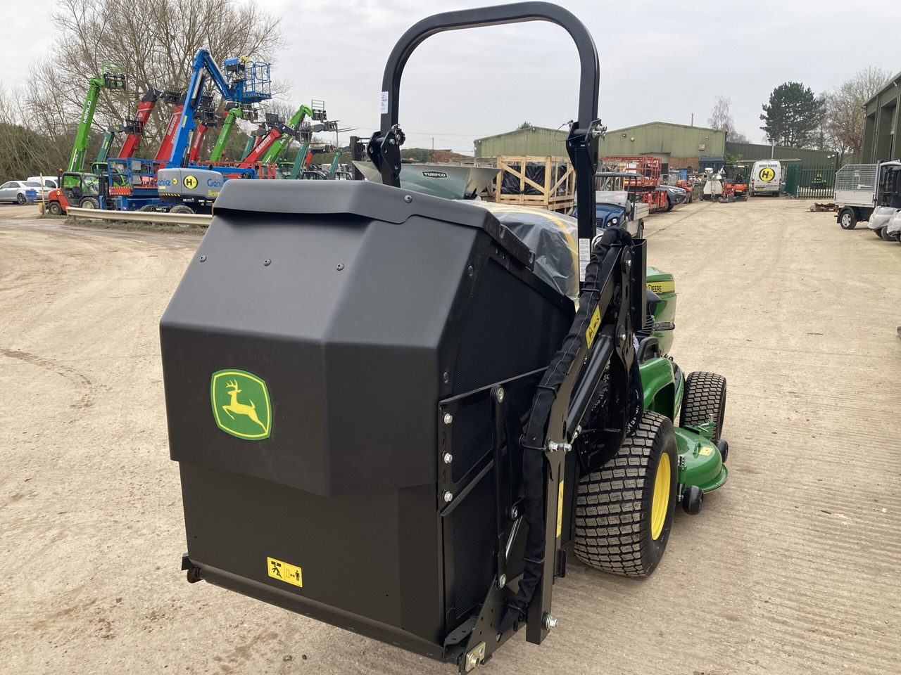John Deere X950R ride on cut and collect mower - Cortador de grama: foto 5 John Deere X950R ride on cut and collect mower - Cortador de grama: foto 5
