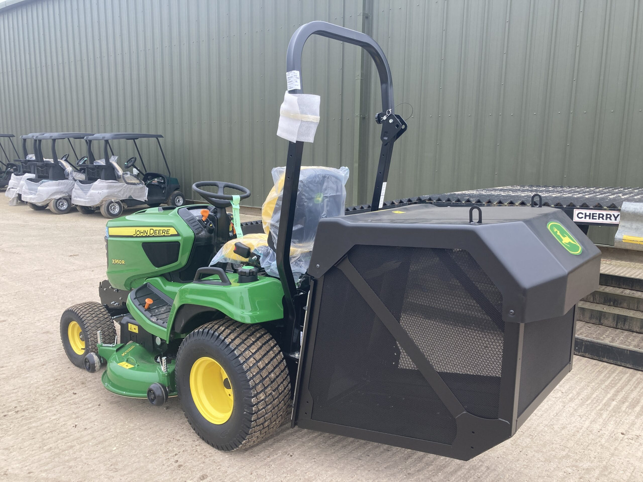 John Deere X950R ride on mower - Cortador de grama: foto 3 John Deere X950R ride on mower - Cortador de grama: foto 3